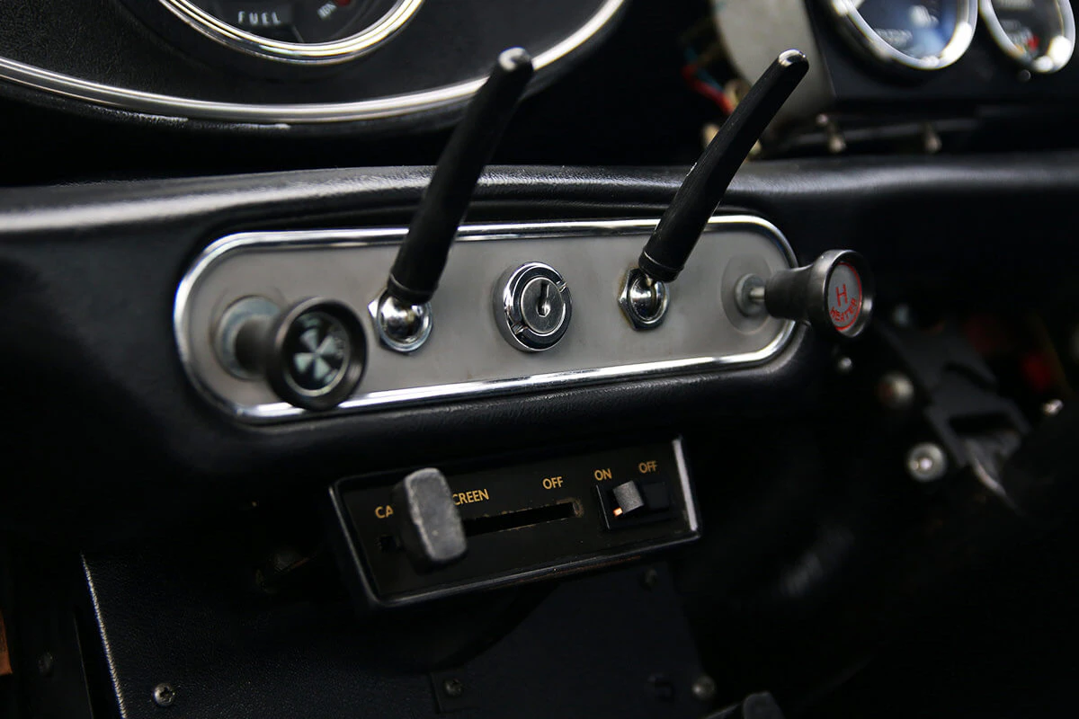 Rover Mini 1300 Cooper S MK-3 specifications