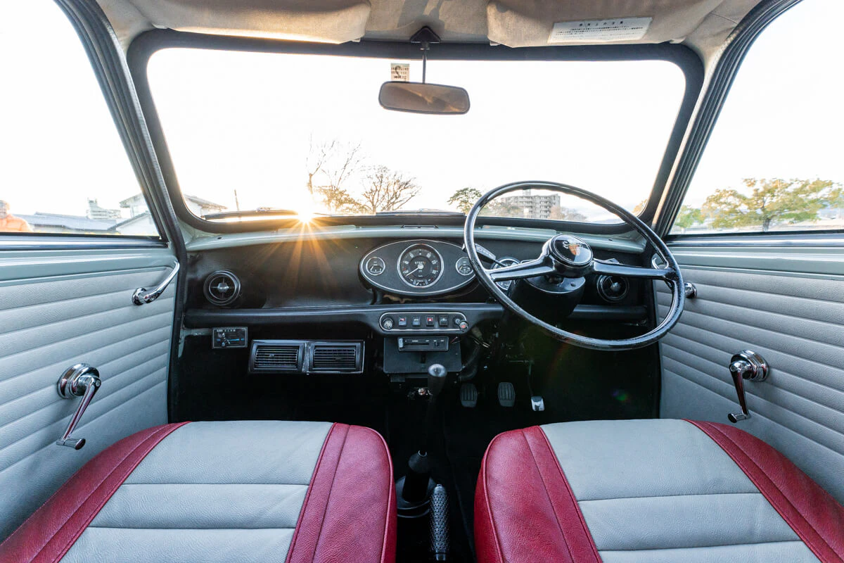 Rover Mini Cab Cooper Austin MK-1 Style