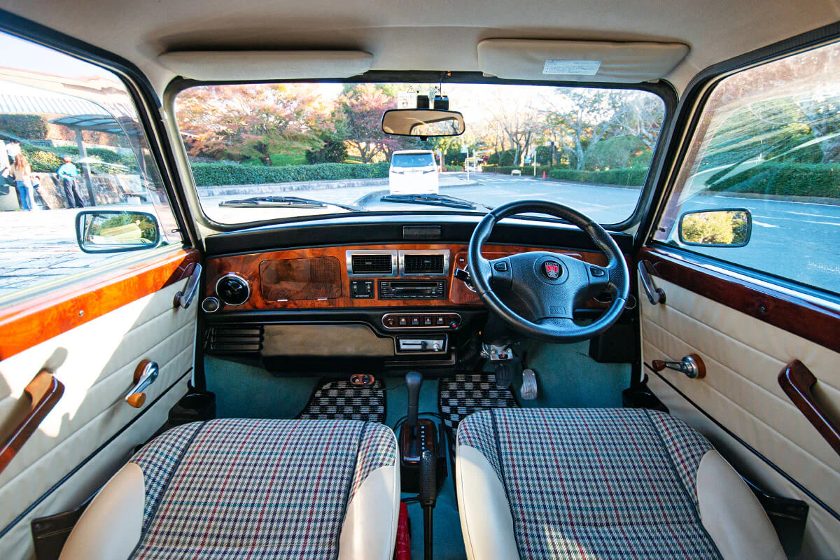 rover mini mayfair