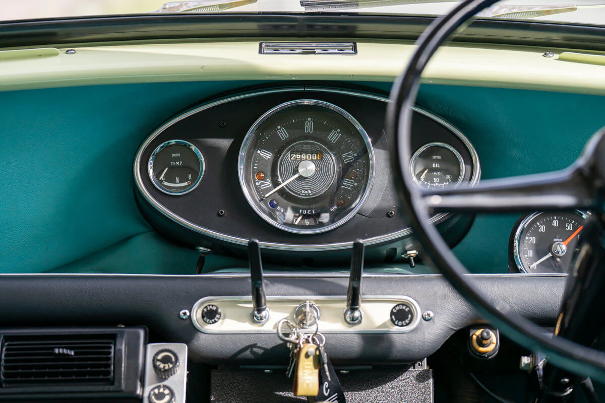 austin mini countryman