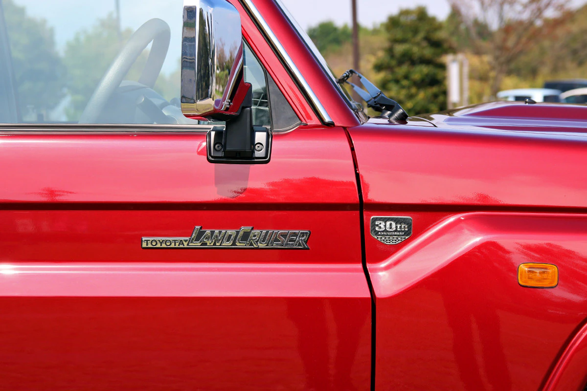 Toyota Land Cruiser 70 30th Pickup