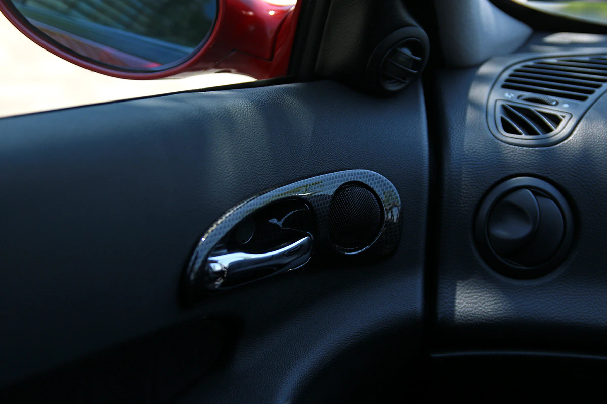 Alfa Romeo 156 “Nakamichi” audio installed