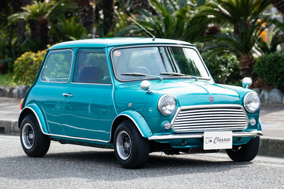 Rover Mini LHD Kingfisher Blue