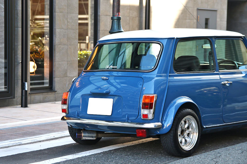 Rover Mini Cooper 1.3i custom specification
