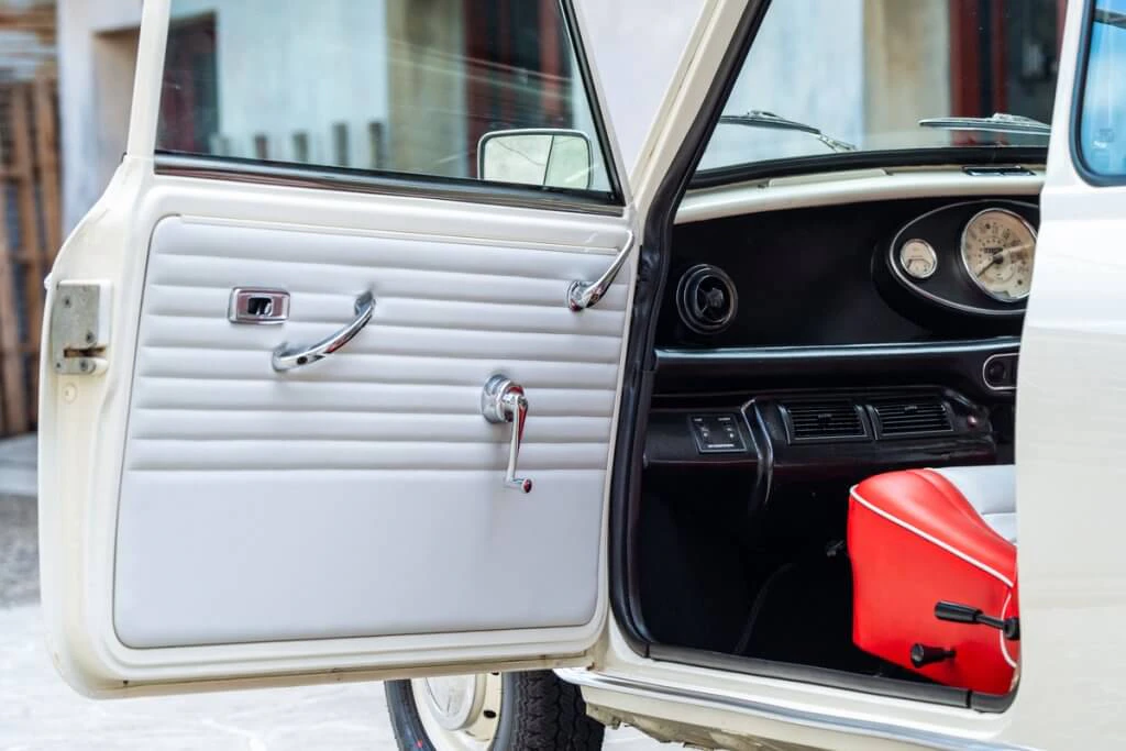 Rover Mini MK-3 Style