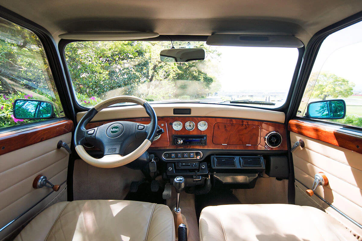 Last mini (European specification) Knightsbridge
