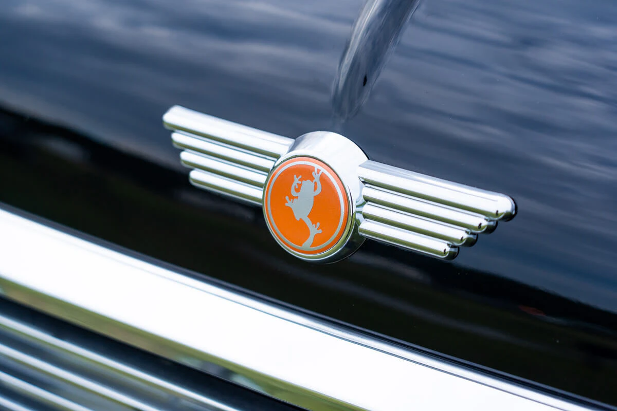 Rover Mini Knightsbridge Magazine LAPITA Limited