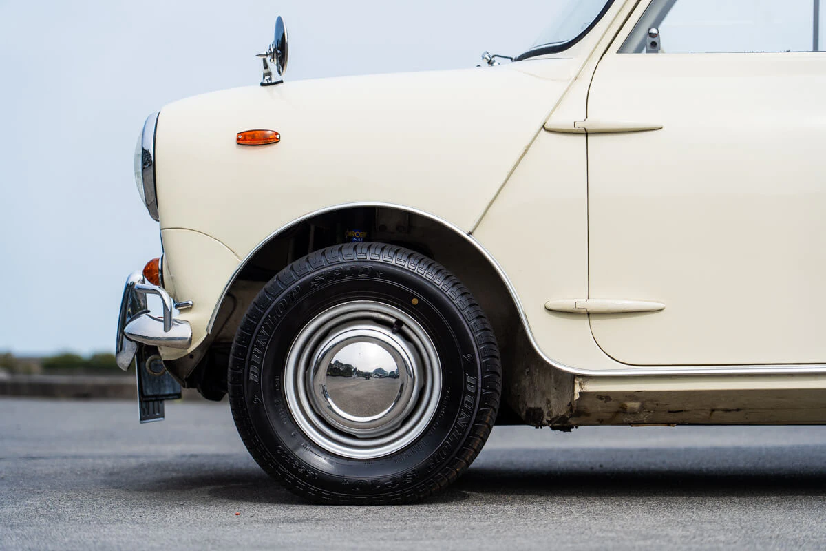 austin mini countryman