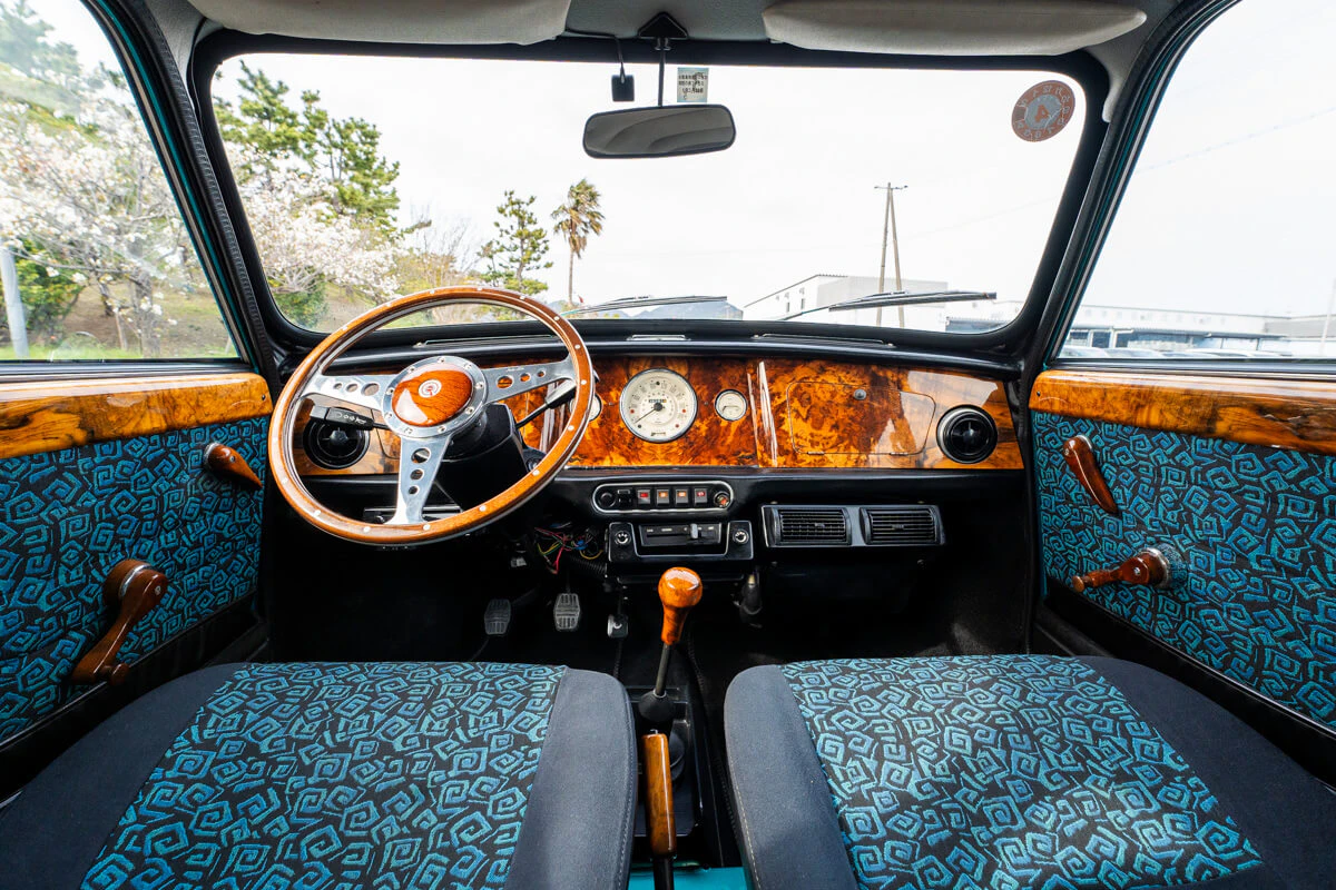 Rover Mini LHD Kingfisher Blue