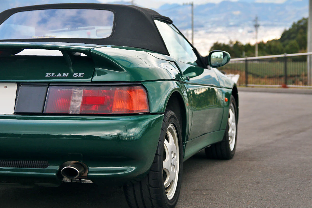 Lotus Elan SE