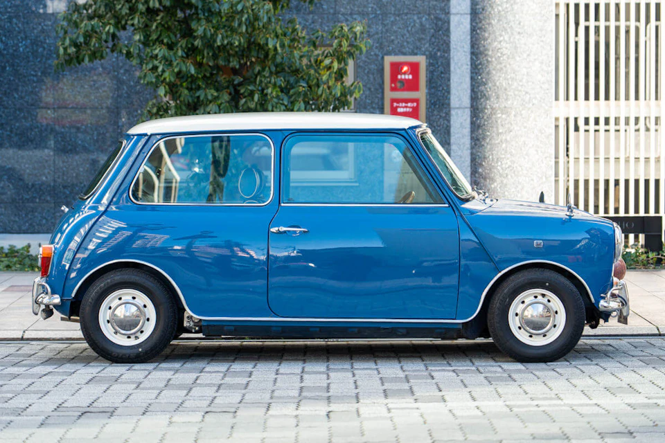 Rover Mini Morris MK-1 Style