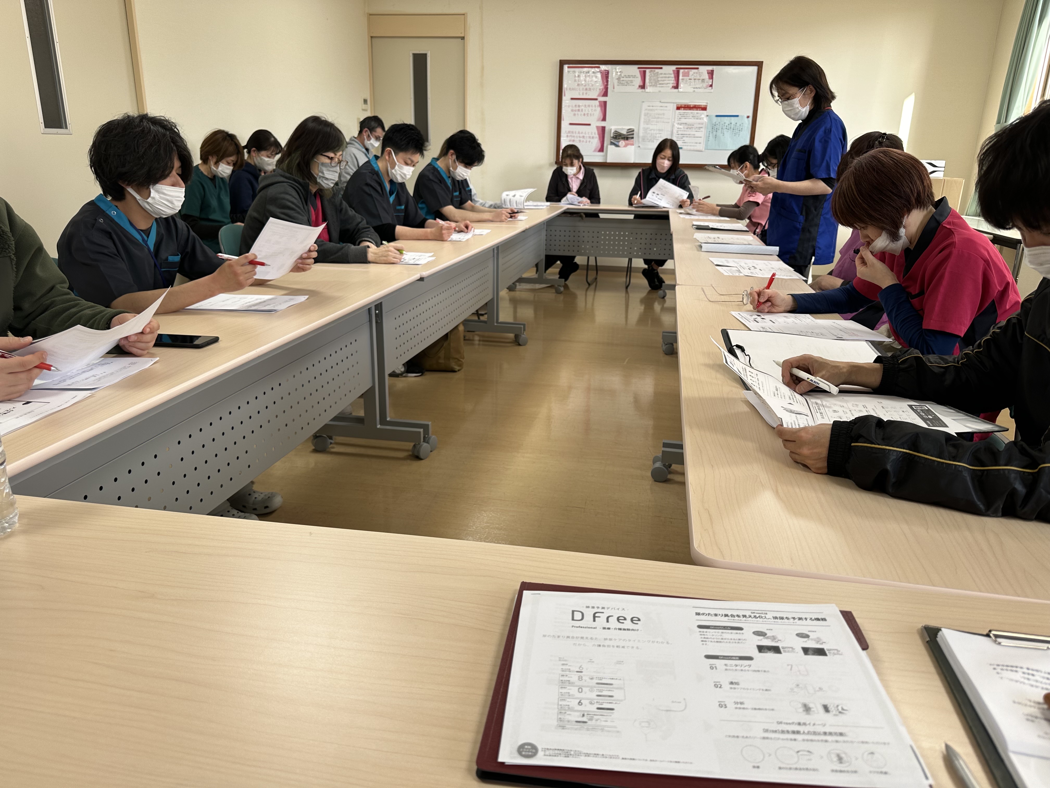 サンヴェール尾張旭(会議).jpg