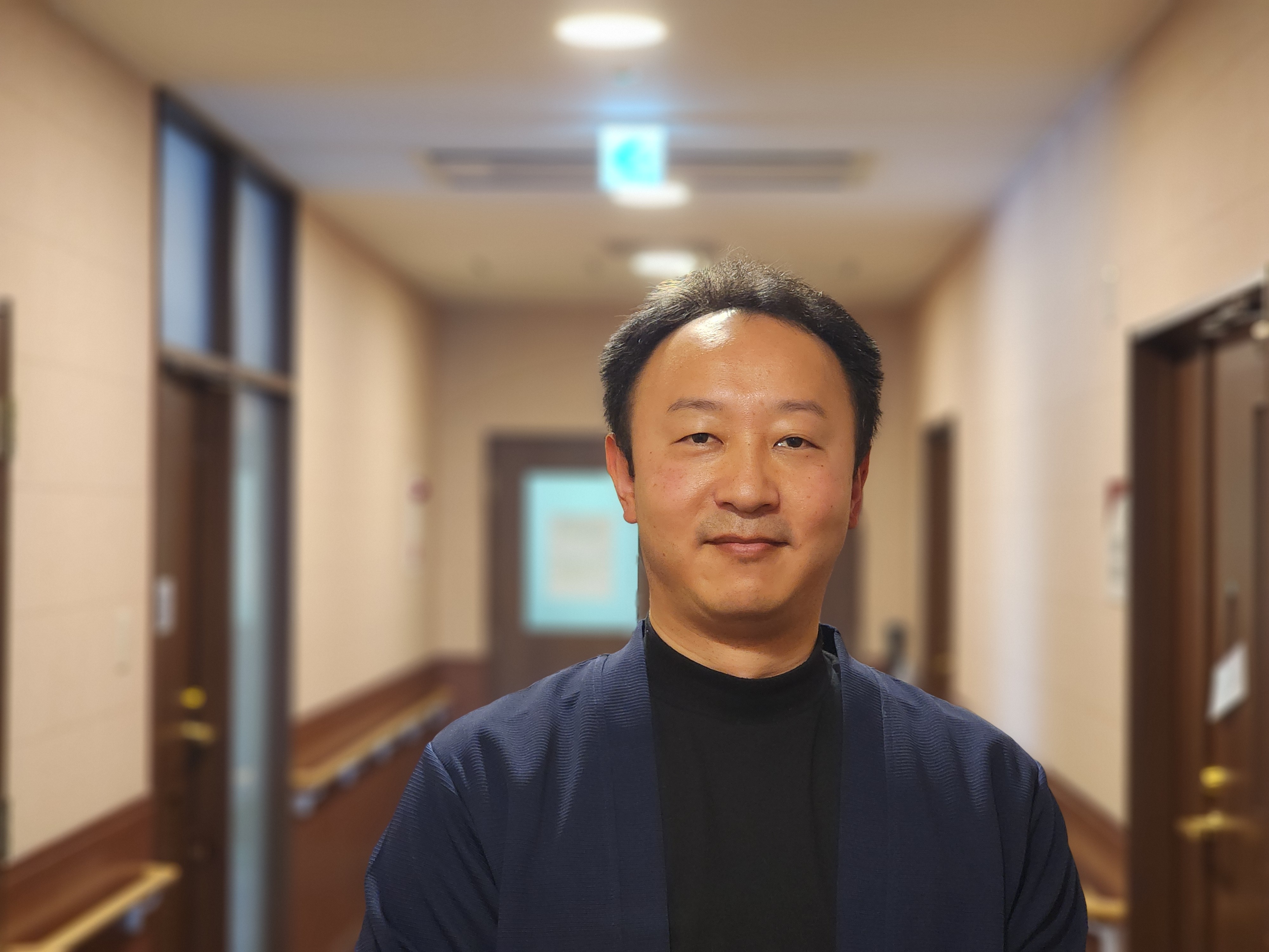 ディアレスト三次_施設長.jpg
