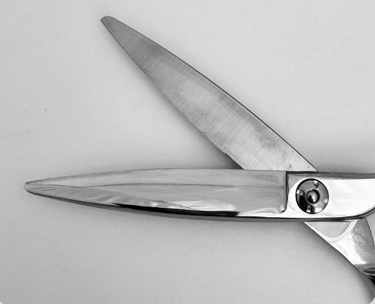 美容シザー・理美容ハサミ | BMC シザー