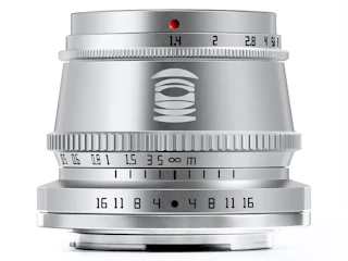 銘匠光学 TTArtisan 35mm f/1.4 C マイクロフォーサーズ用 "シルバー"