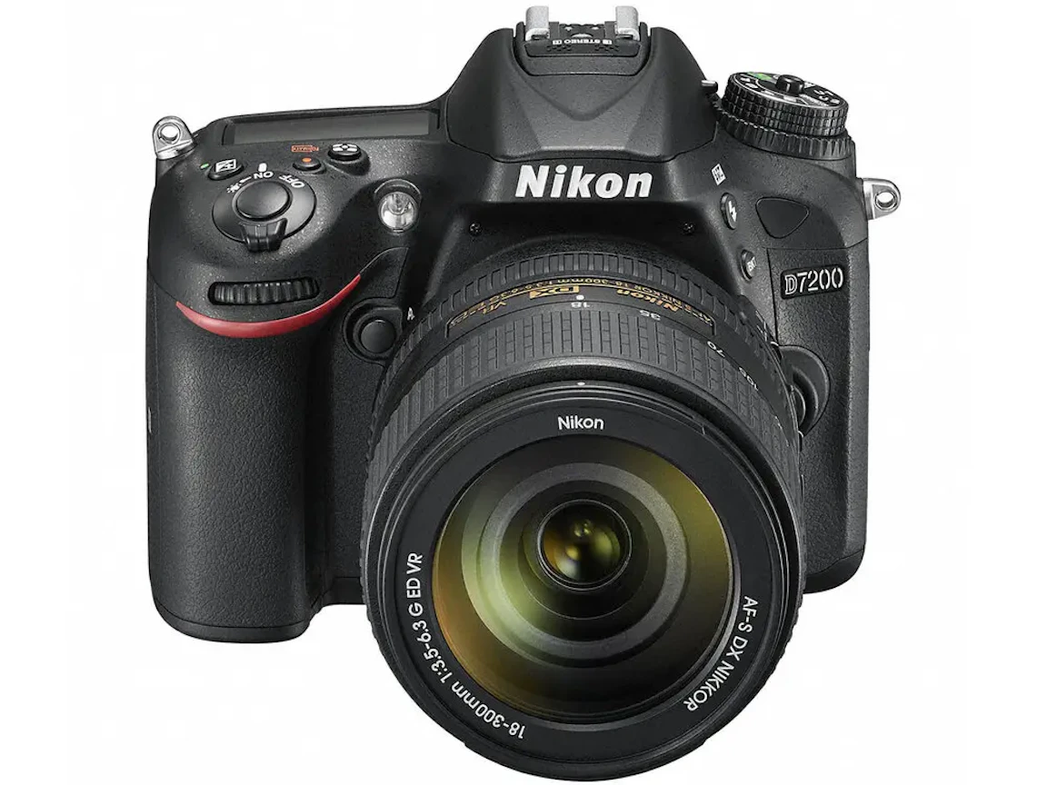 D7200 18-300 VR スーパーズームキット "ブラック"の新品/中古の在庫一覧 4枚目