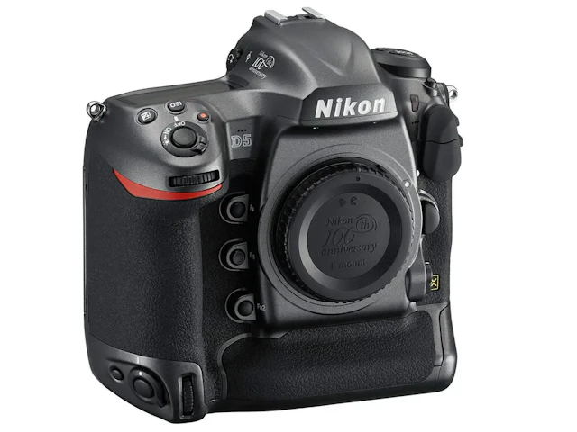 D5 100周年記念モデル "メタリックグレー"