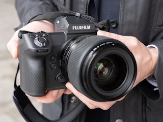 【2026年版】Fujifilm GFX100 IIレビュー 102MPの画質・動画性能・競合比較