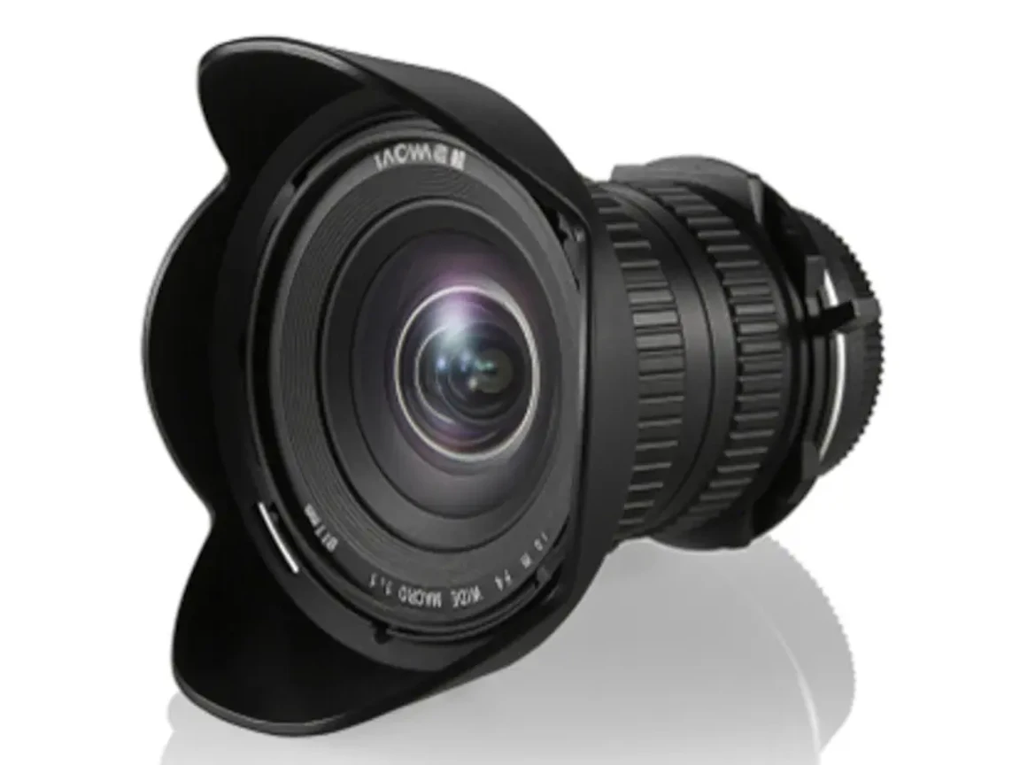 LAOWA 15mm F4 Wide Angle Macro with Shift キヤノン用の新品/中古の在庫一覧 1枚目