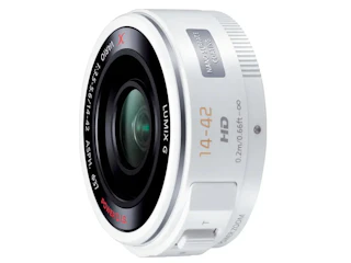 パナソニック LUMIX G X VARIO PZ 14-42mm/F3.5-5.6 ASPH./ POWER O.I.S. "ホワイト"