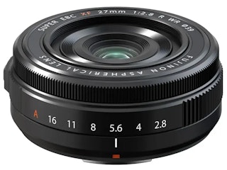 XF27mmF2.8 R WR:約84gのパンケーキレンズ