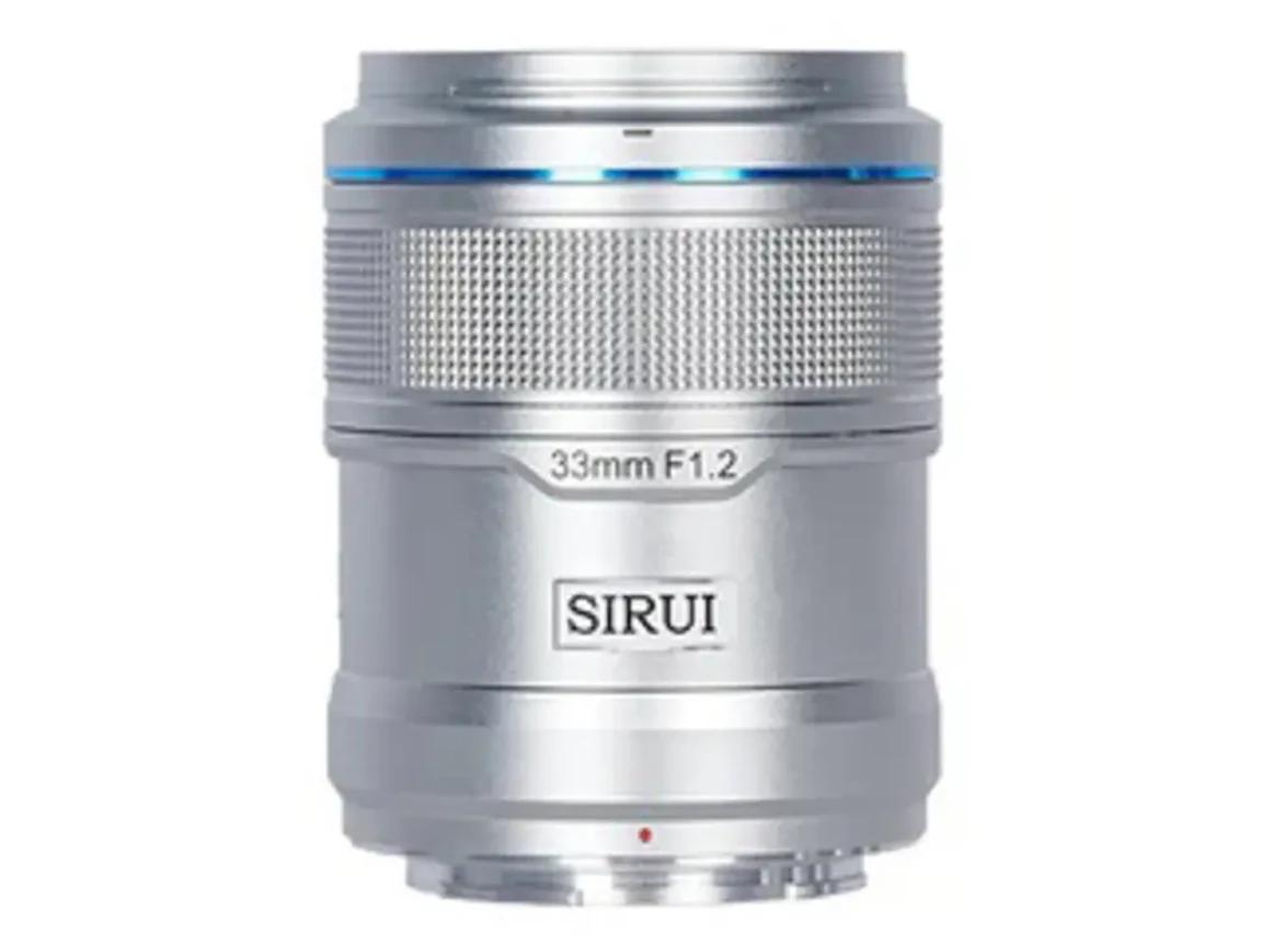 SIRUI Sniper 33mm F1.2 オートフォーカスレンズ ソニーE用 "シルバー"