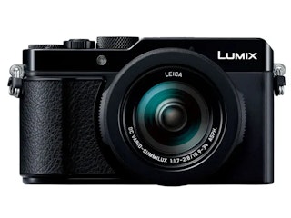 Panasonic LUMIX LX100 II:明るいレンズと4/3型センサーで夜景を丁寧に撮れる