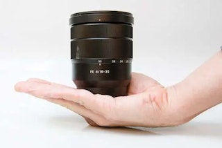 Vario-Tessar T* FE 16-35mm F4 ZA OSS SEL1635Zと競合機の比較