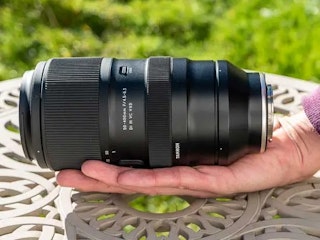 50-400mm F/4.5-6.3 Di III VC VXDのデザインと操作性のレビュー