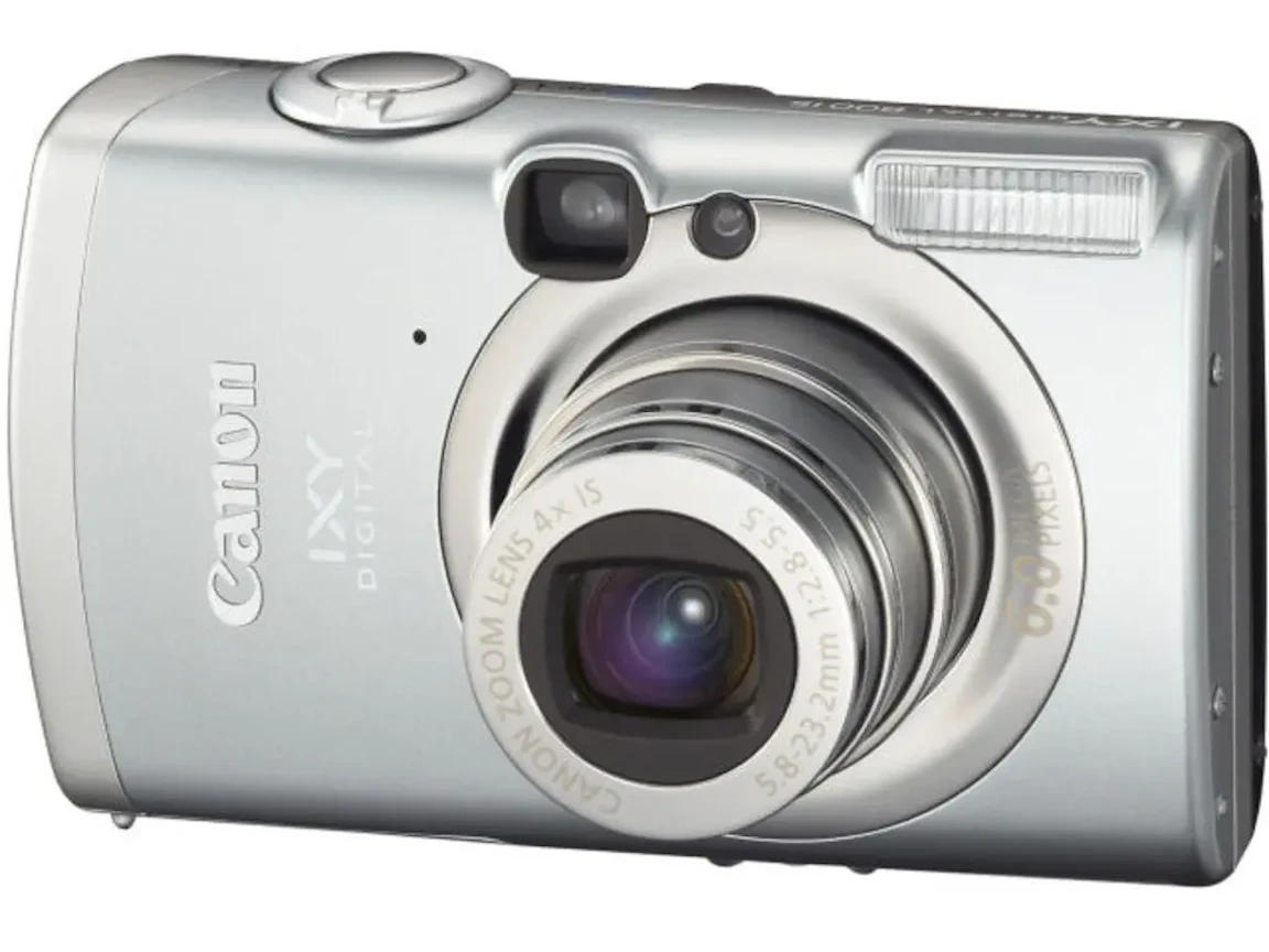 IXY DIGITAL 800 IS
