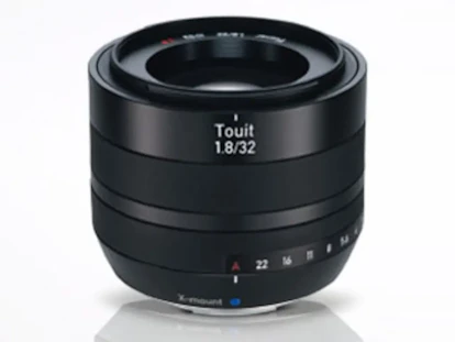 カールツァイス Touit 1.8/32 フジフイルム用