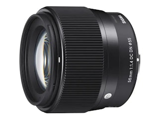 SEL50F18 vs SIGMA 56mm F1.4：手ブレ補正か、解像とF1.4か