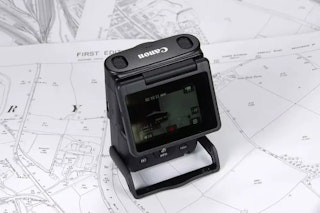 PowerShot V10とGoPro HERO12 Blackの運用比較|バッテリー・防水・アクセサリーまで含めて考える