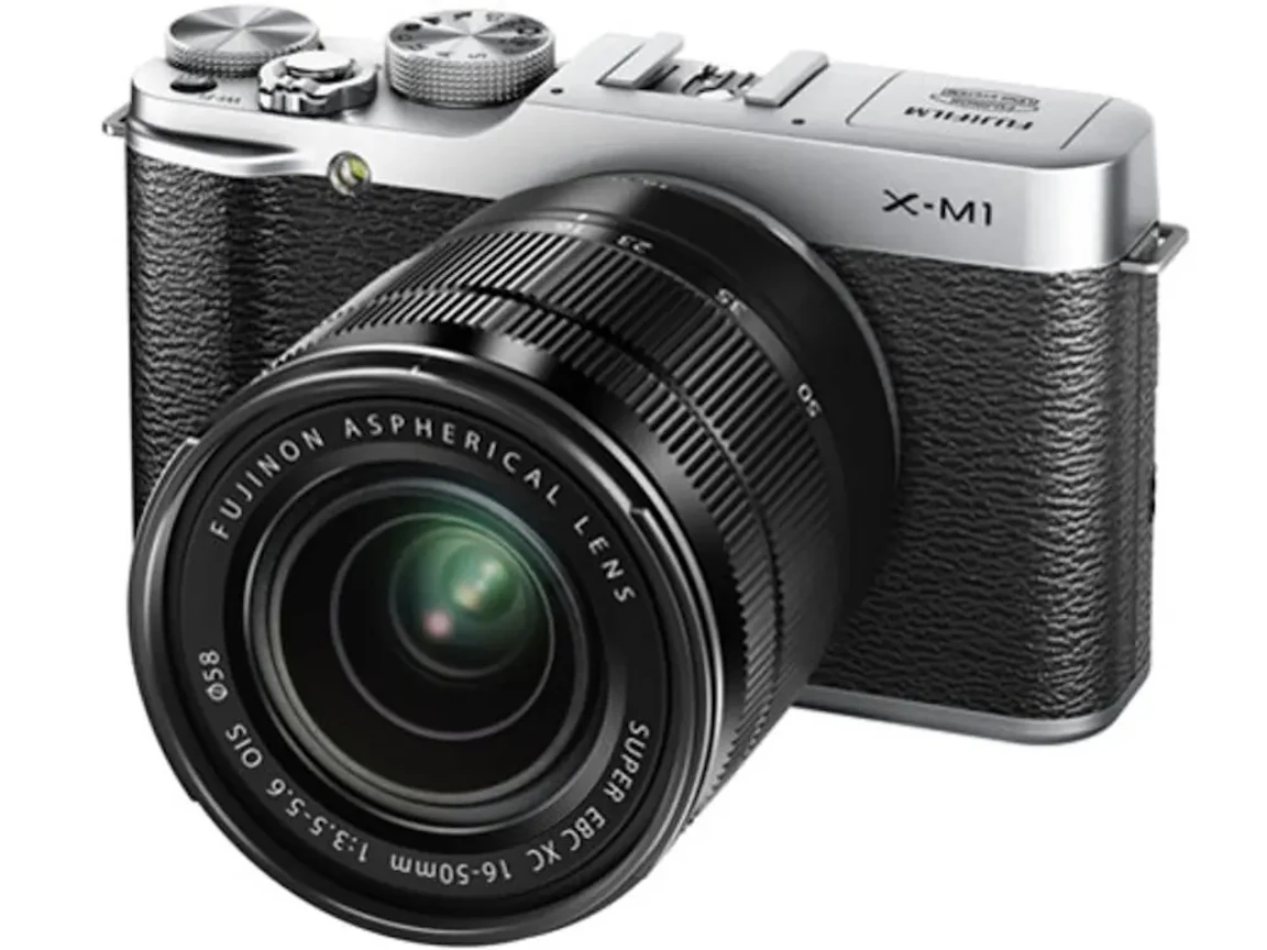 X-M1 ダブルレンズキット "シルバー"