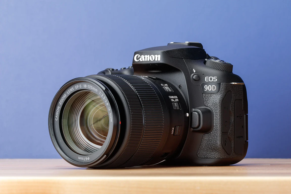 【2026年版】Canon EOS 90Dのレビュー比較まとめ 高解像度で一眼レフを使い切りたい人に最適