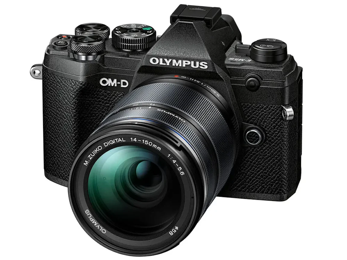 OM-D E-M5 Mark III 14-150mm II レンズキット "ブラック"