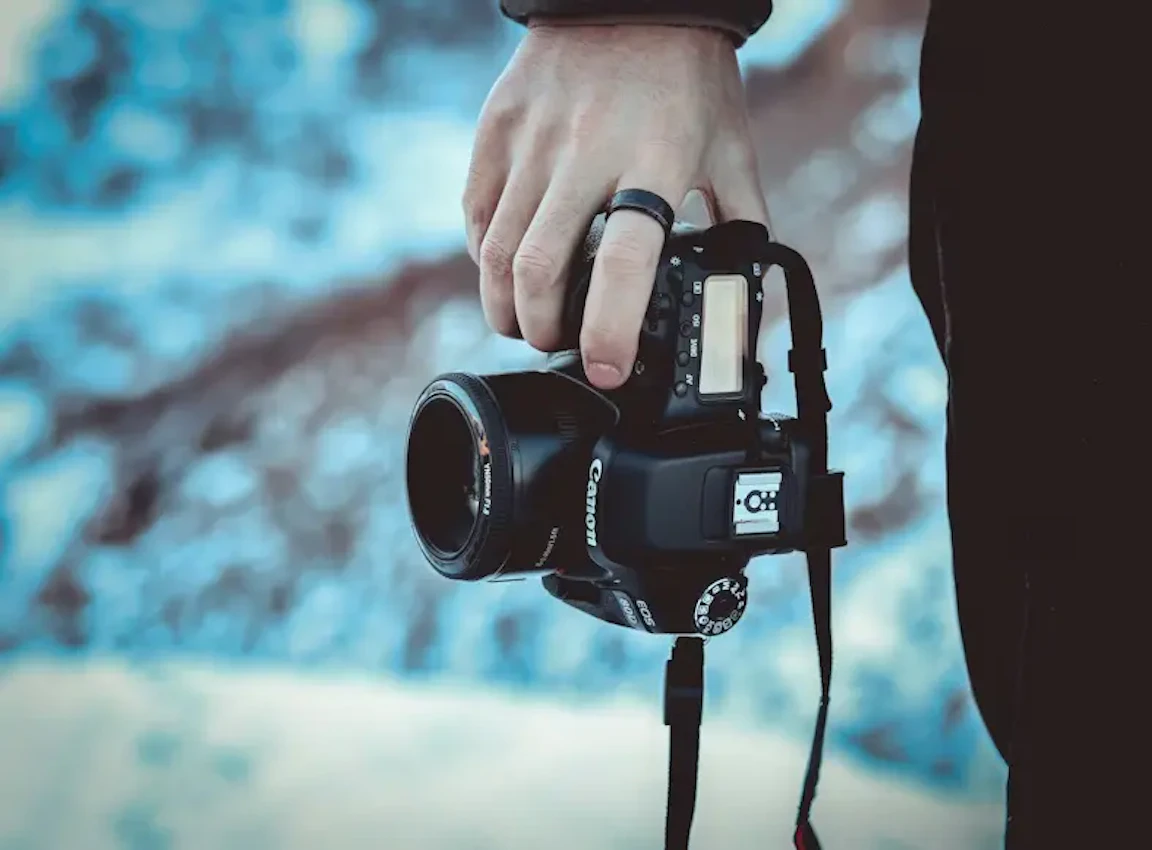 一眼レフのシャッタースピード設定｜暗い・ブレるを解決する基本とコツ