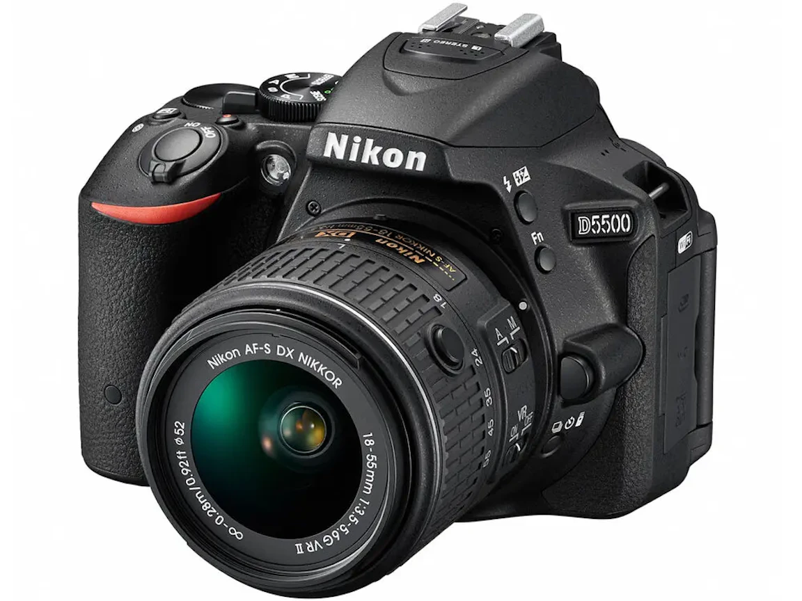 D5500 18-55 VR II レンズキット "ブラック"の新品/中古の在庫一覧 2枚目