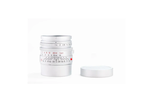 11月発表予定 Light Lens Lab 35mm f/1.4 Aspherical“11873”の予約開始日・発売日・価格・比較最新情報まとめ