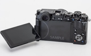 OLYMPUS PEN-FのEVF・モニター・運用面のレビュー