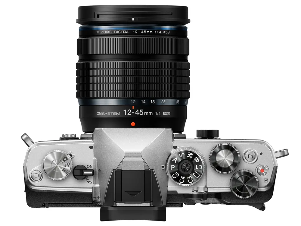 OM SYSTEM OM-3 12-45mm F4.0 PRO レンズキットの新品/中古の在庫一覧