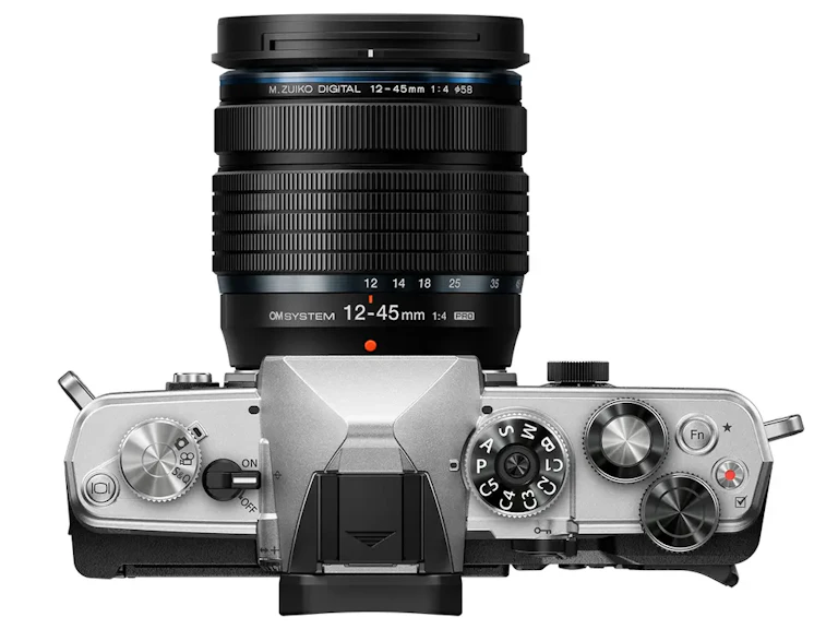 OM-3 12-45mm F4.0 PRO レンズキットの新品/中古の在庫一覧 4枚目
