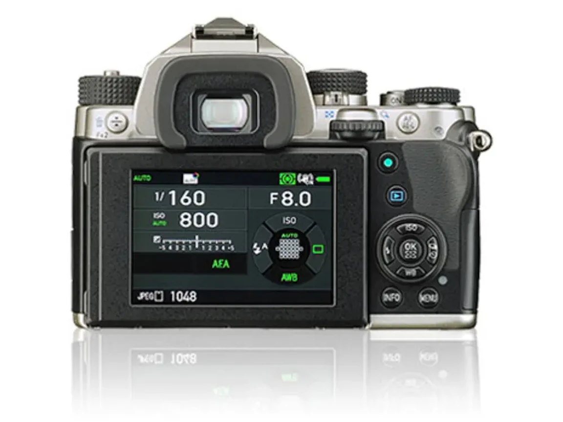 PENTAX KP ボディ "シルバー"の新品/中古の在庫一覧 2枚目