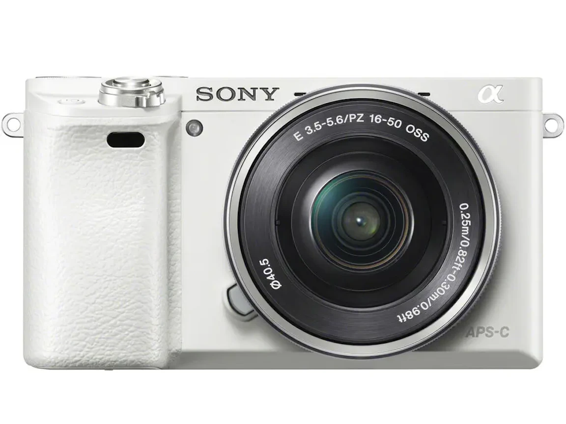 SONY α6000 ILCE-6000L パワーズームレンズキット "ホワイト"
