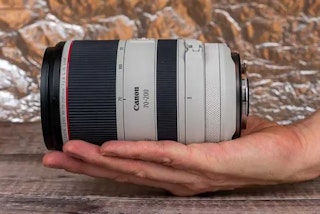 手ブレ補正レビュー：暗所や手持ち撮影での安心感