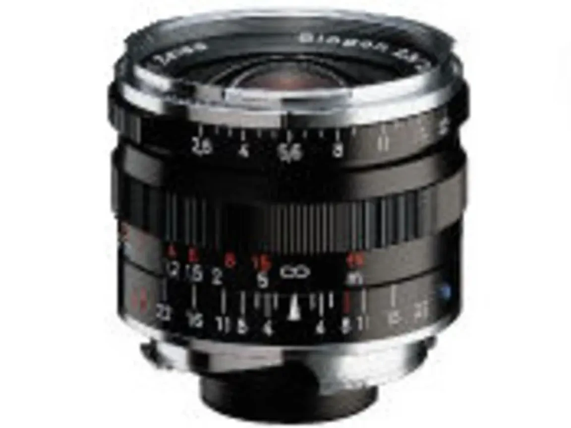 Biogon T*2.8/28 ZM