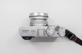 主要スペック比較|X100FとX100Vの違いを確認