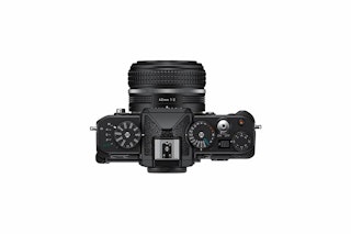 Nikon Z fのファームウェアは更新した方がいい?