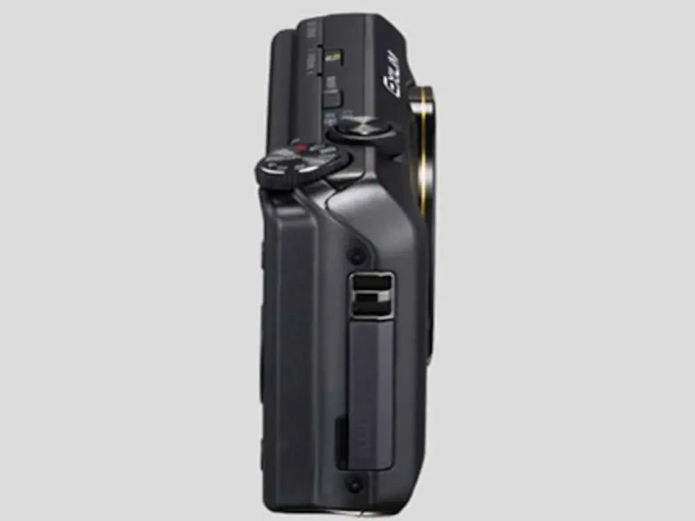 HIGH SPEED EXILIM EX-ZR100 "ブラック"の新品/中古の在庫一覧 4枚目