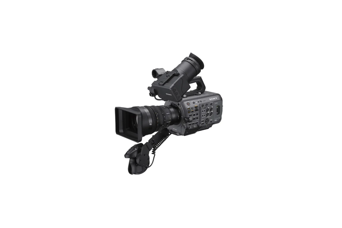 【リーク】Sony FX8 シネマラインカメラの発売日はいつ?価格予想・比較・予約まとめ